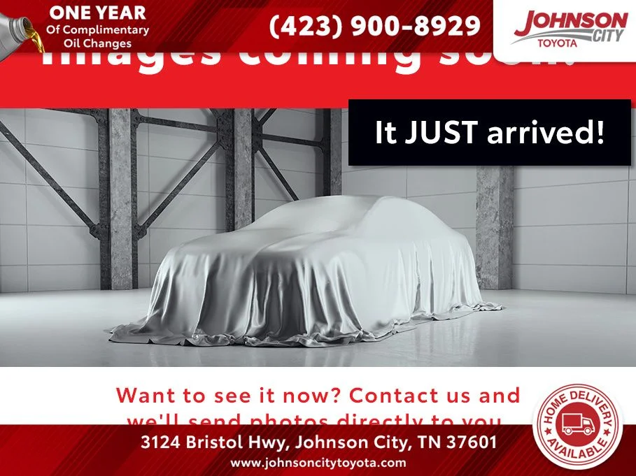 Used 2016 Silver Subaru 2.5i Touring image 1