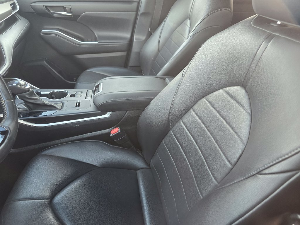 Certified Used 2021 Gray Toyota XLE image 22