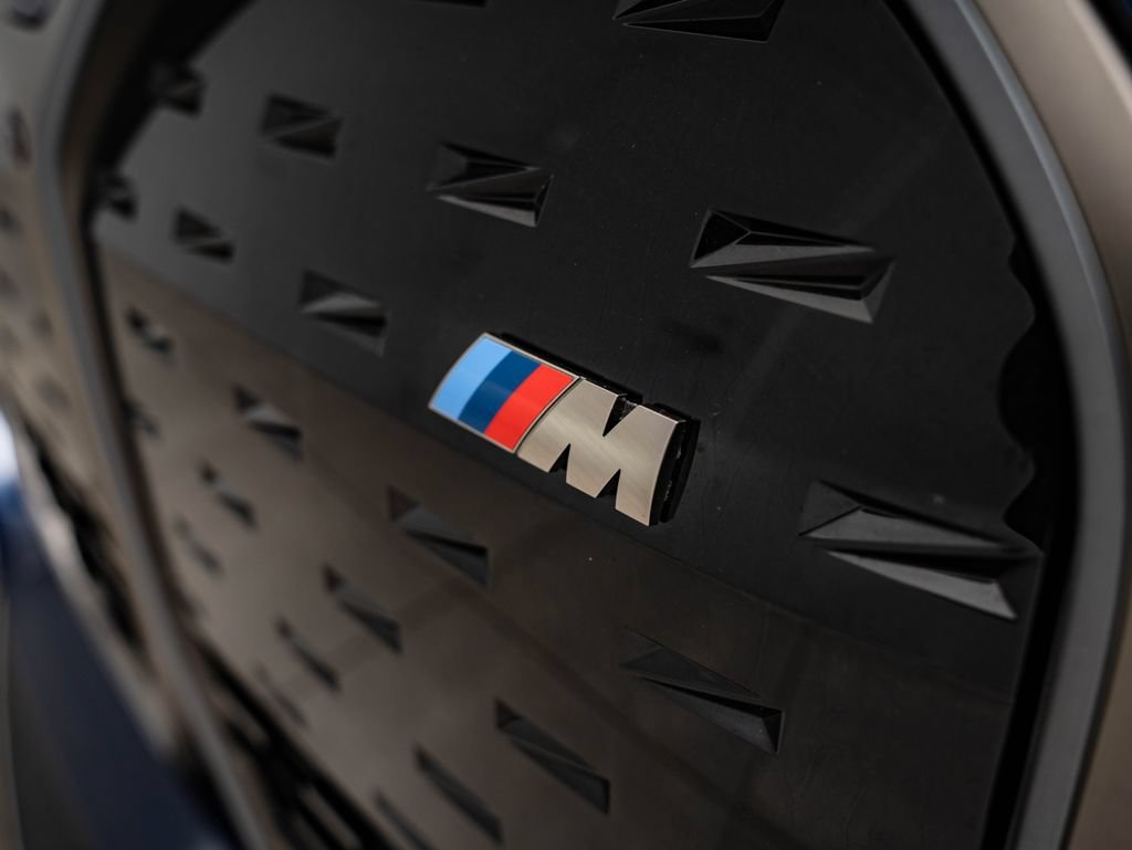 Used 2023 Tanzanite Blue Ii Metallic BMW M50 image 20