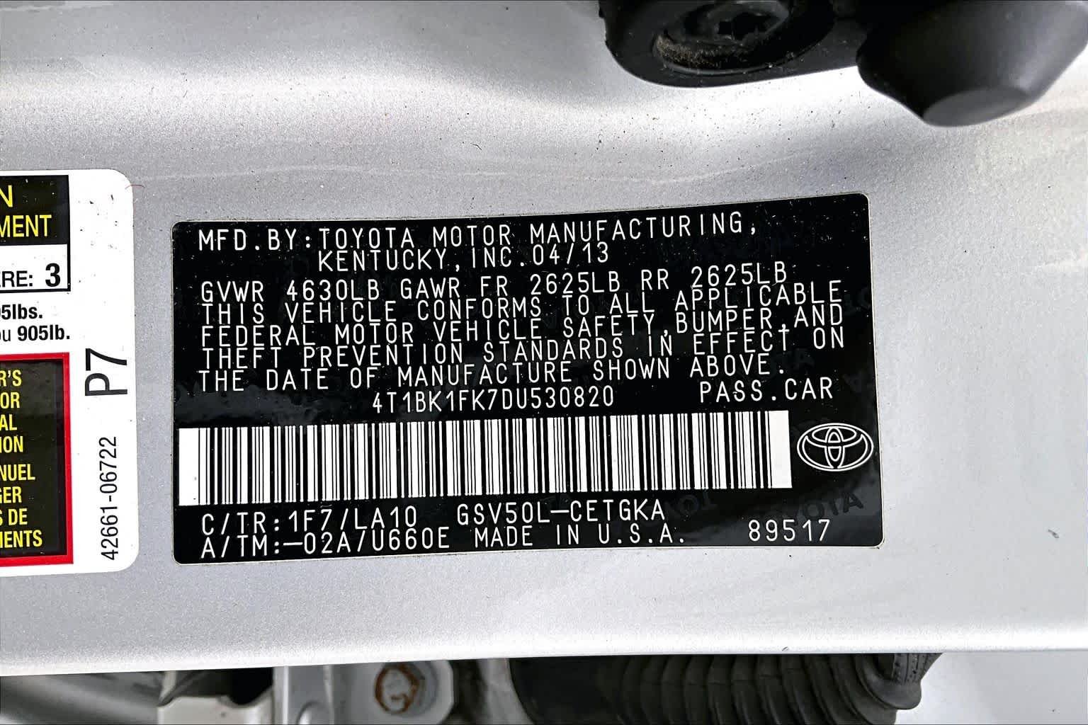 Used 2013 Classic Silver Metallic Toyota XLE image 37