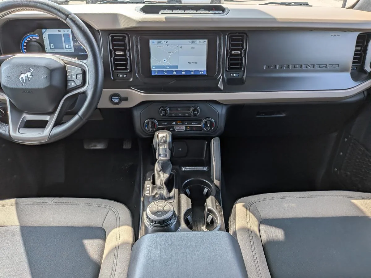 Used 2022 Grey Ford Base 4 Door Advanced image 15