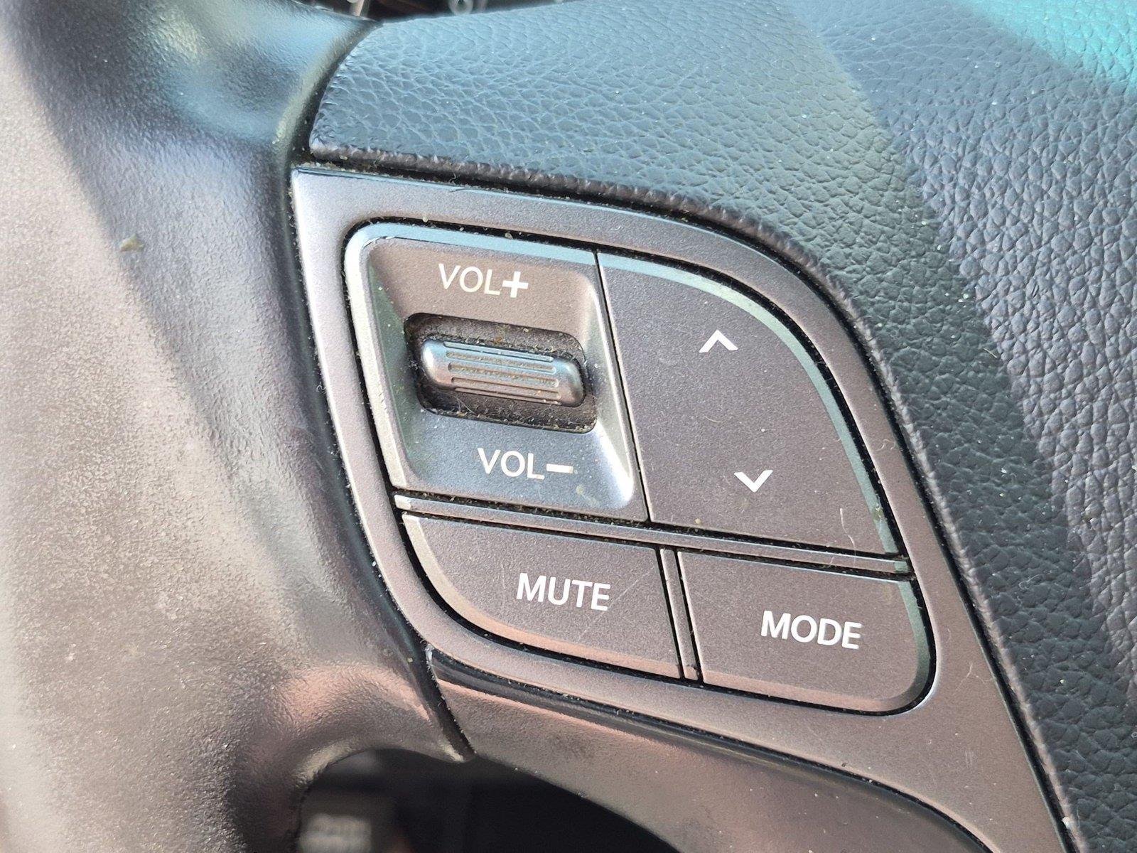 Used 2013 Frost White Pearl Hyundai 2.0T Sport image 19