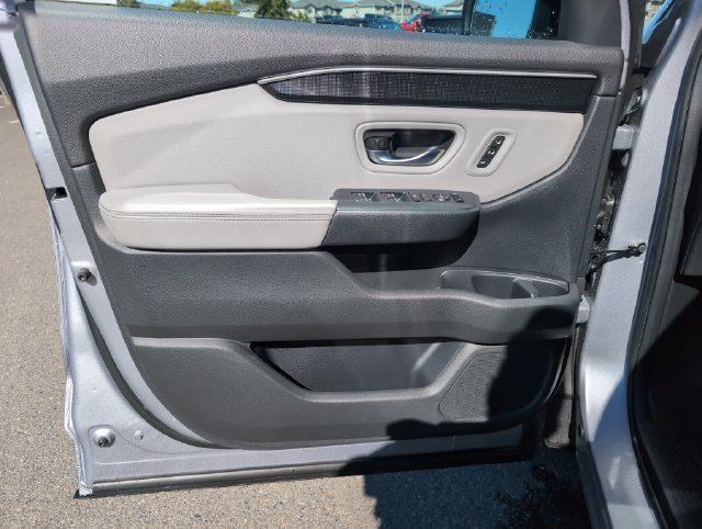 2025 Honda Pilot Elite - Photo 18