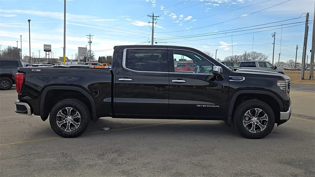 2026 GMC Sierra 1500 SLT - Photo 59