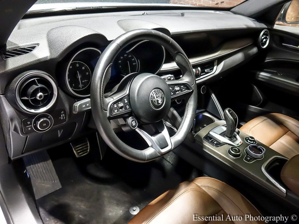 2022 ALFA ROMEO STELVIO - Image 13