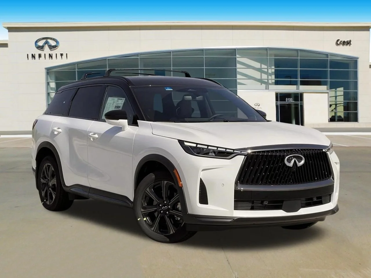 New 2027 2T RAD WHT INFINITI Autograph AWD image 2