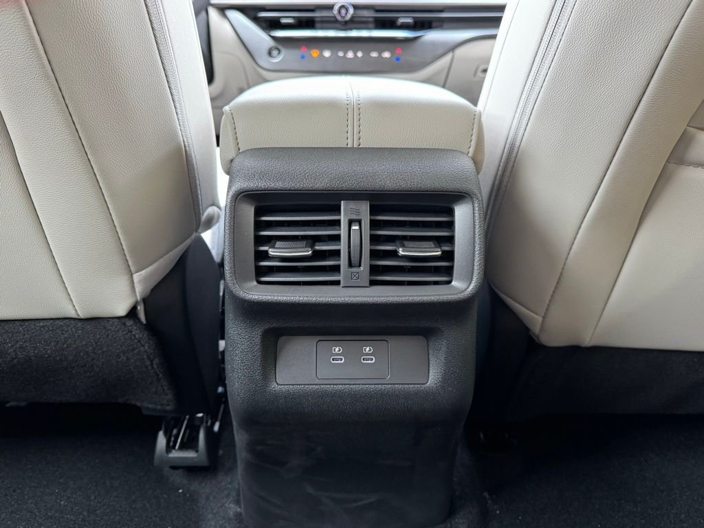 2025 Nissan Murano SV - Photo 23