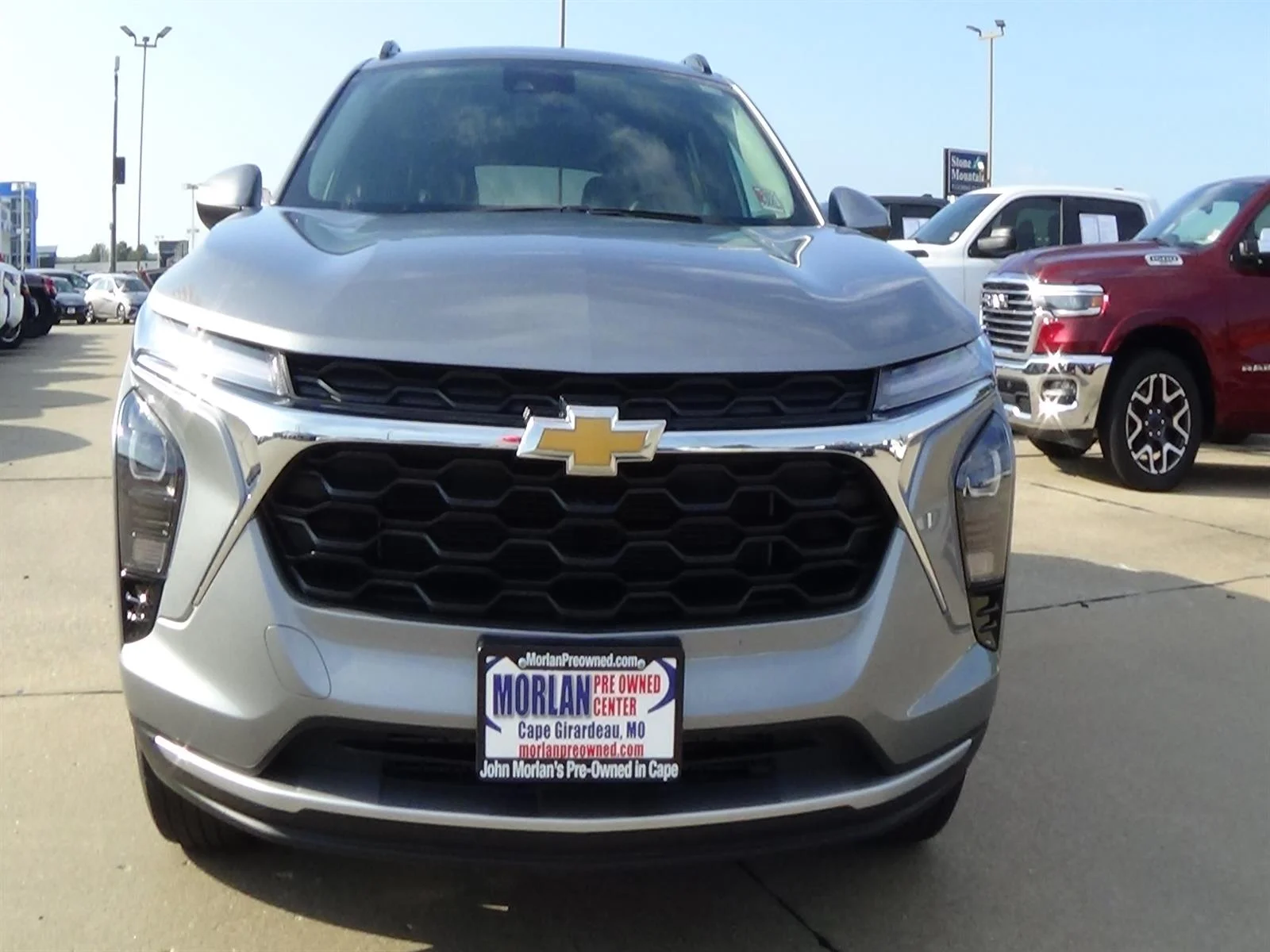 Used 2025 Sterling Gray Metallic (gzb) Chevrolet LT image 3