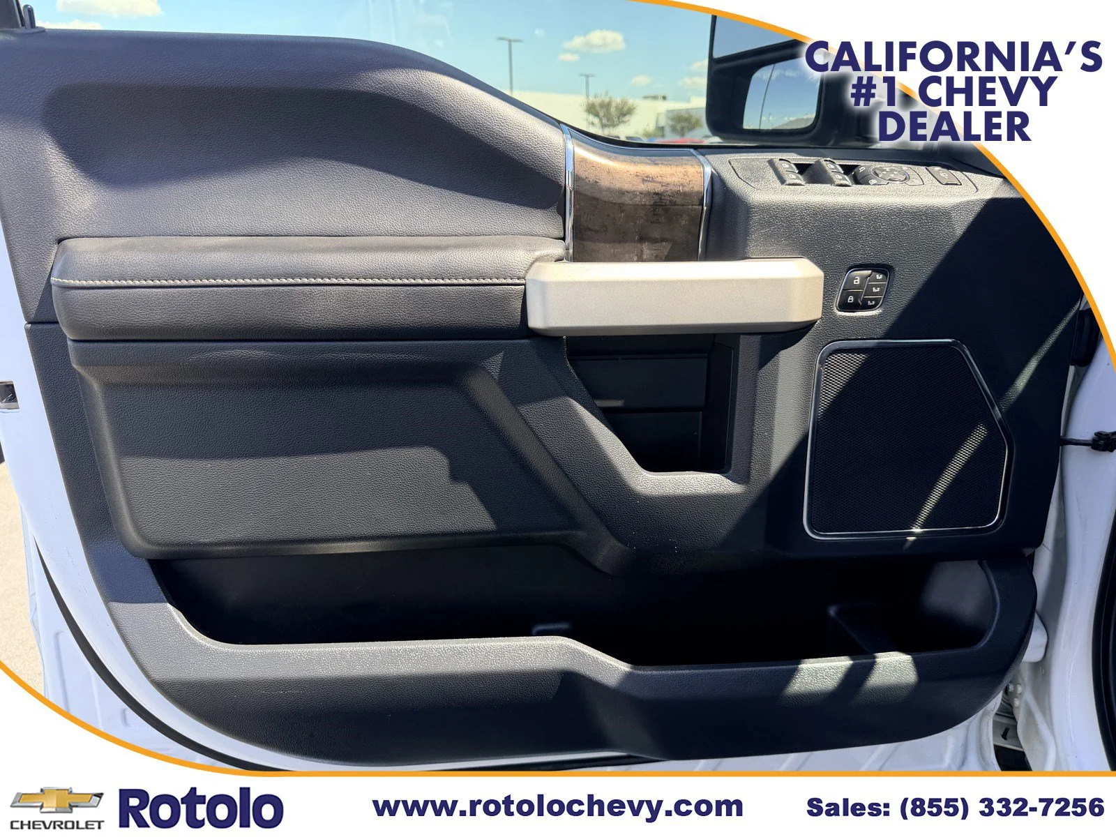 Used 2022 OXFORD WHITE Ford LARIAT image 17