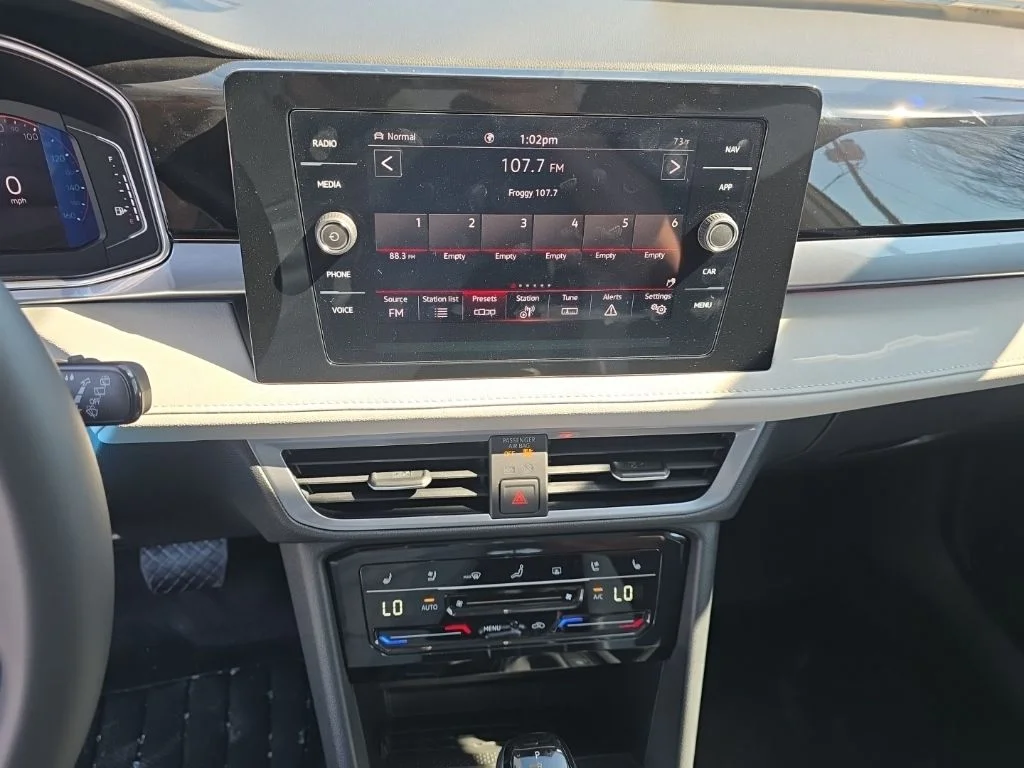 2026 Volkswagen Taos SEL - Photo 21