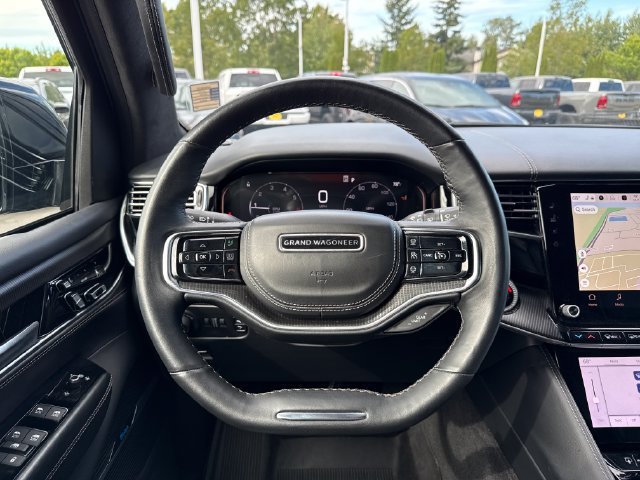 Used 2024 Diamond Black Crystal Pearlcoat Jeep Series II image 9