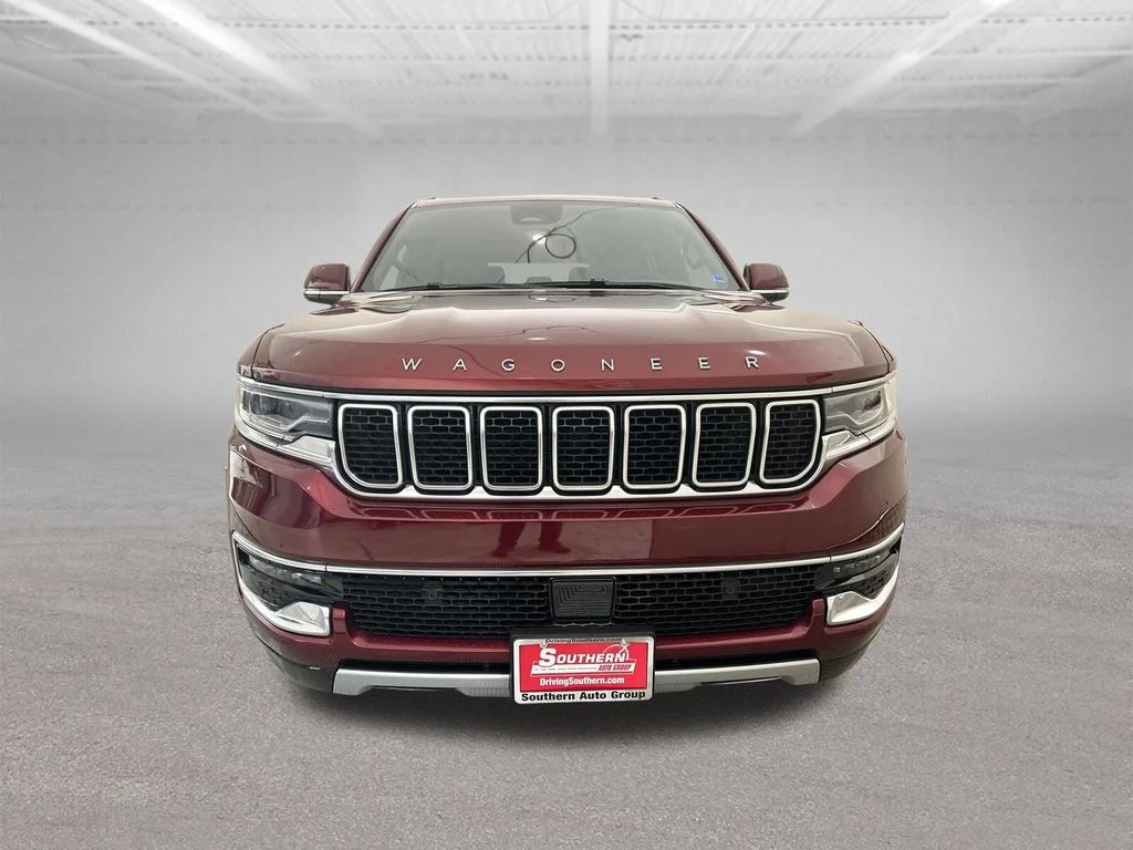 Used 2022 Red Jeep Series II image 9