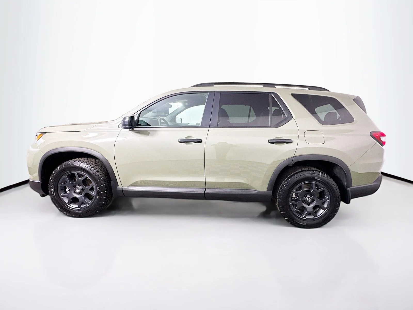 Used 2026  Honda TrailSport image 4