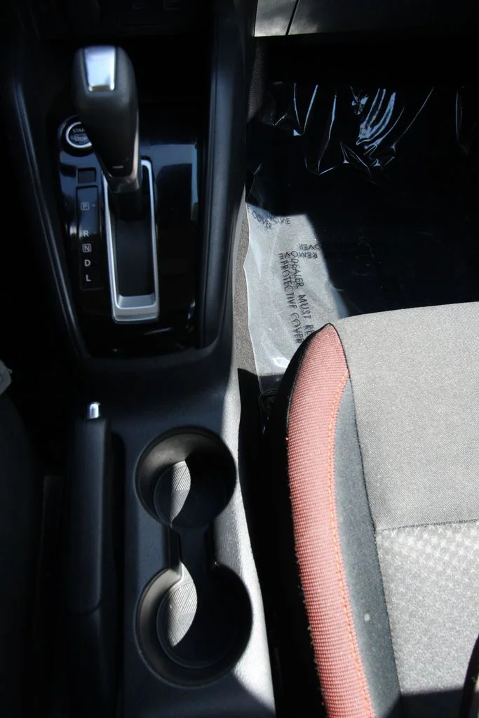 Used 2024 Silver Nissan 1.6 SR image 24