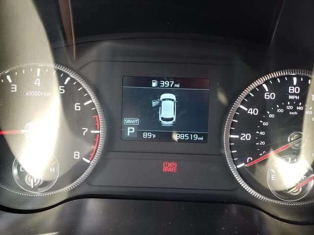 Used 2021 Silver Kia S image 20