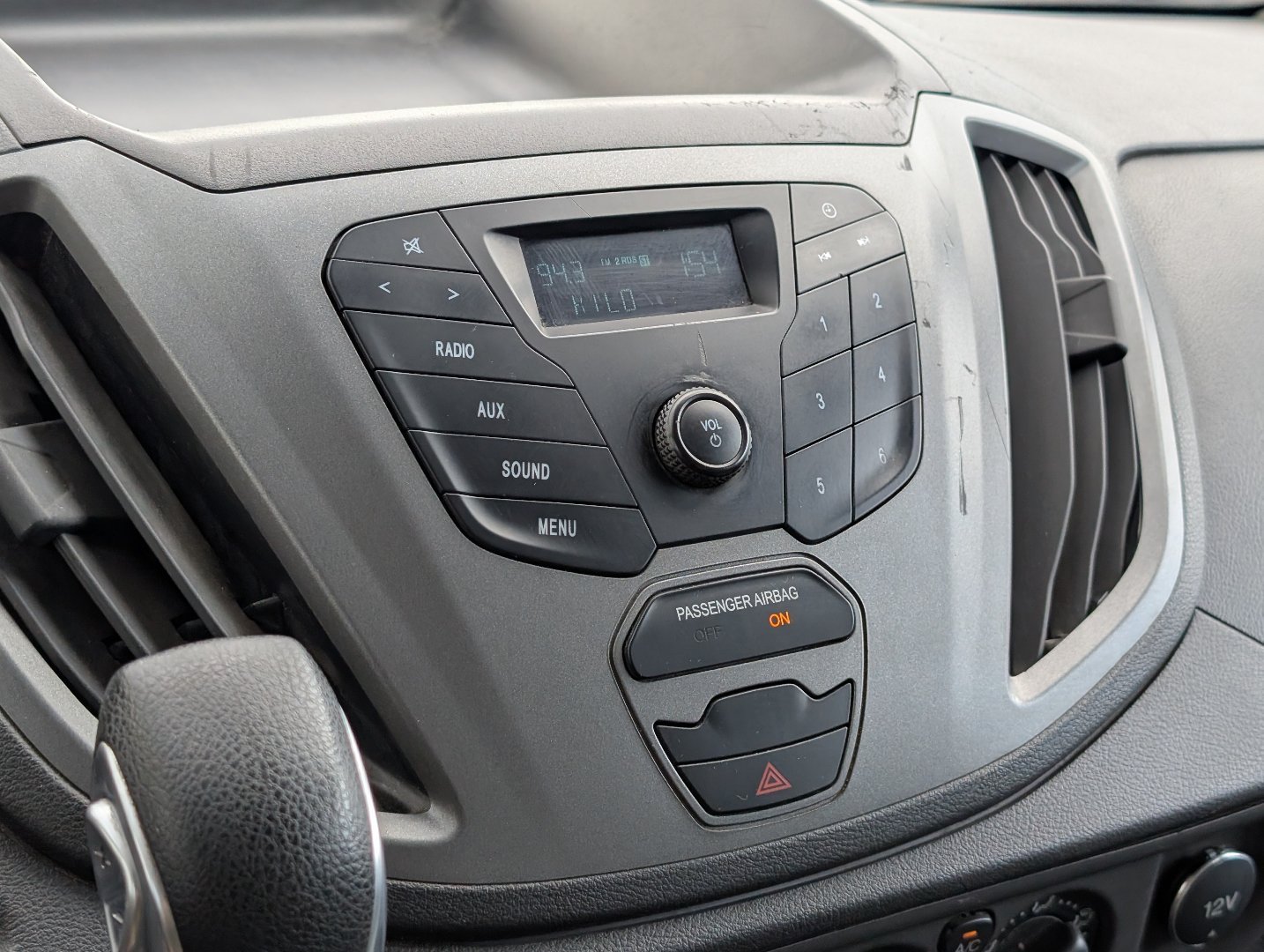 Used 2016 Oxford White Ford  image 14