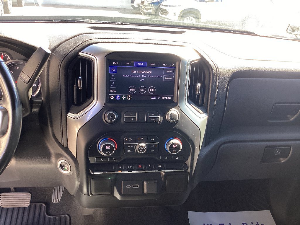 Used 2021 BLACK Chevrolet LT image 13
