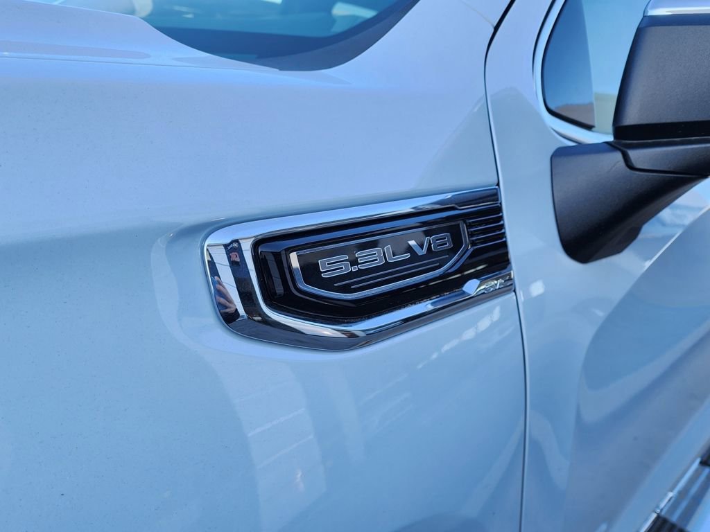 2026 GMC Sierra 1500 SLT - Photo 11