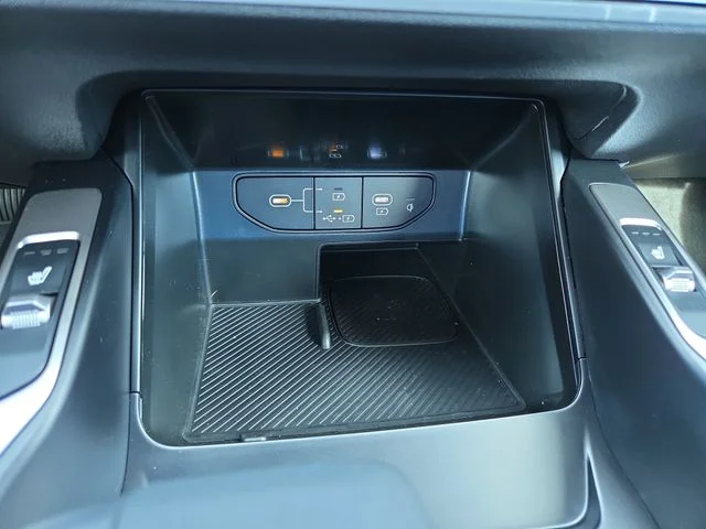 2026 Kia Sorento EX - Photo 11