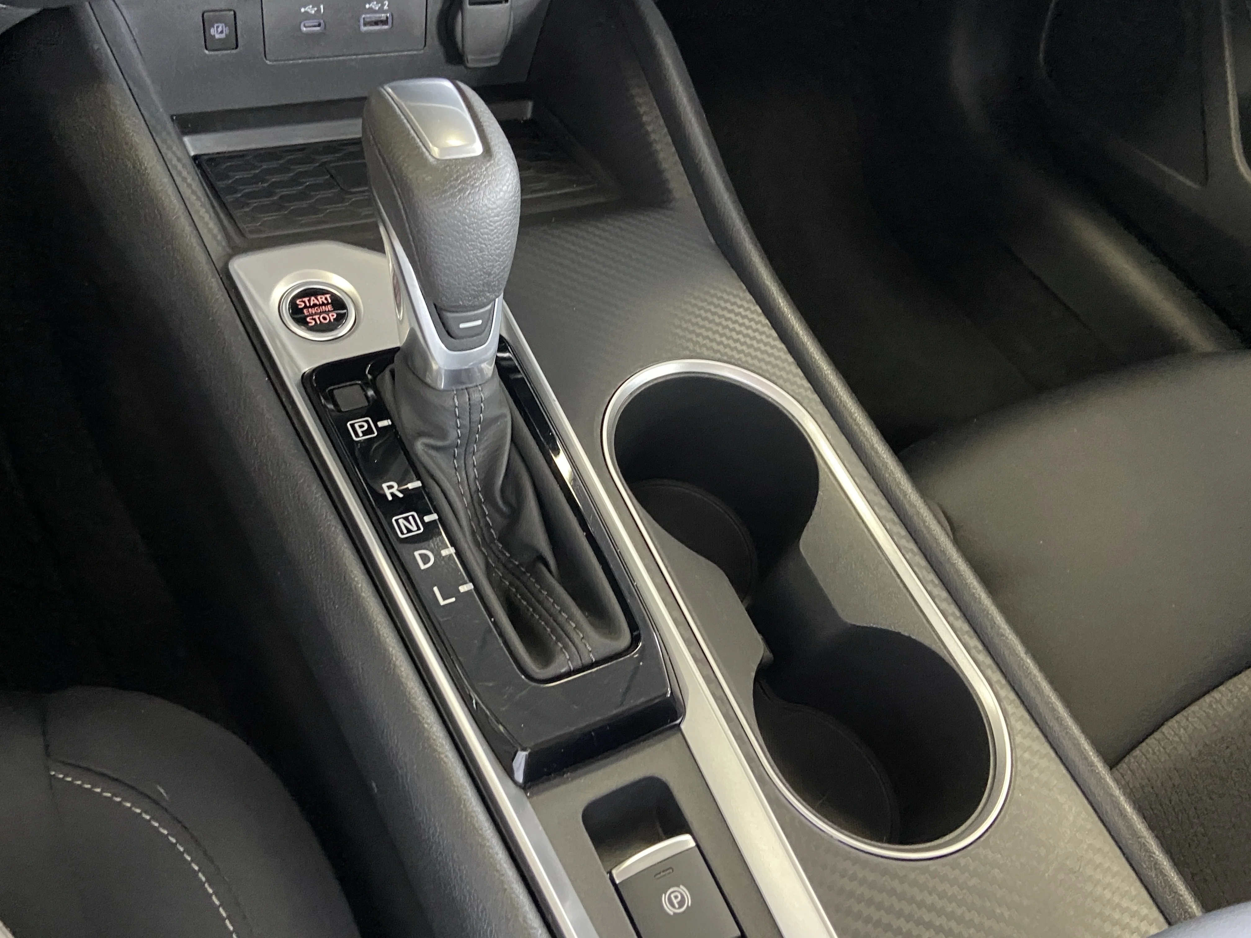 2025 Nissan Altima SV - Photo 22