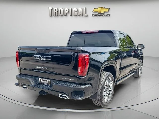 Used 2025 Onyx Black GMC Denali Ultimate image 3