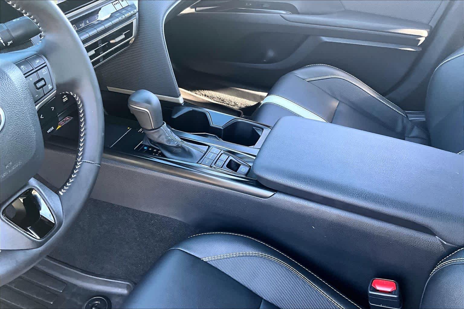 Certified Used 2026 Ice Cap Toyota SE image 16