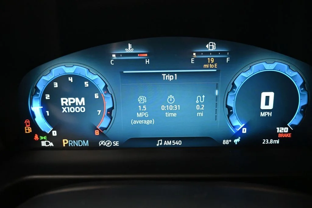 New 2026 Avalanche Gray Ford Outer Banks image 12