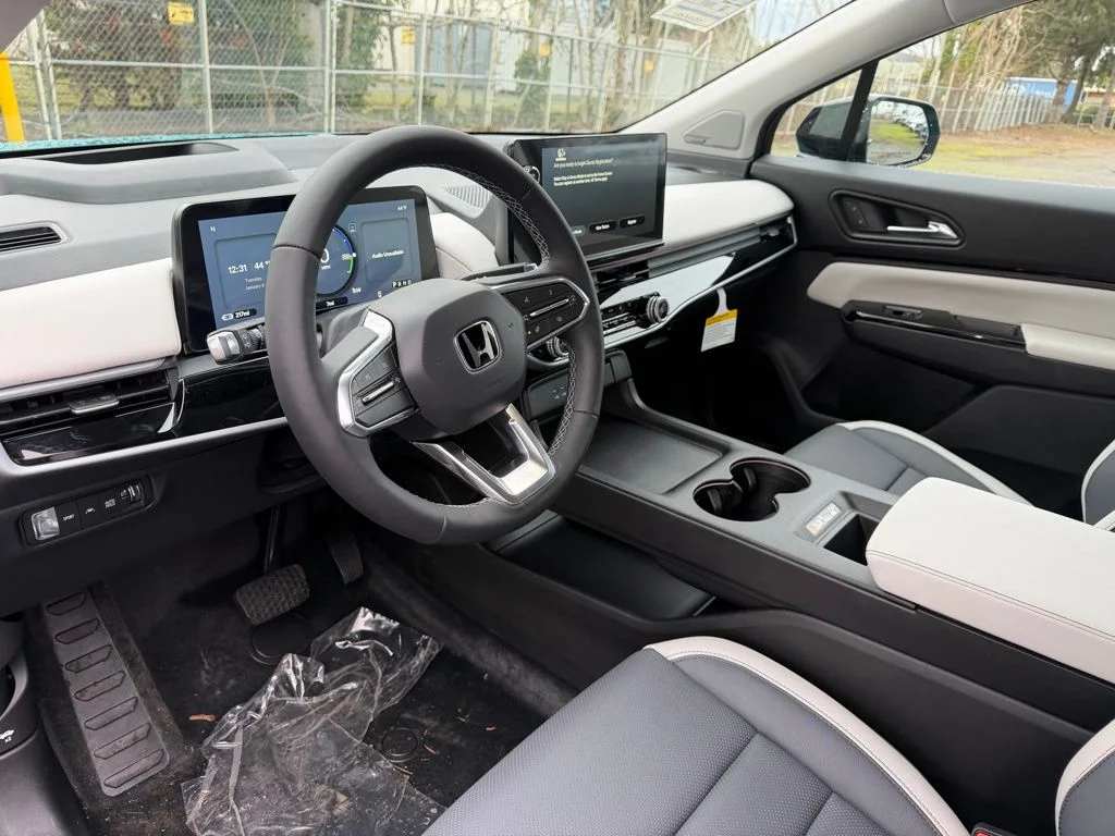2026 Honda Prologue Elite - Photo 16