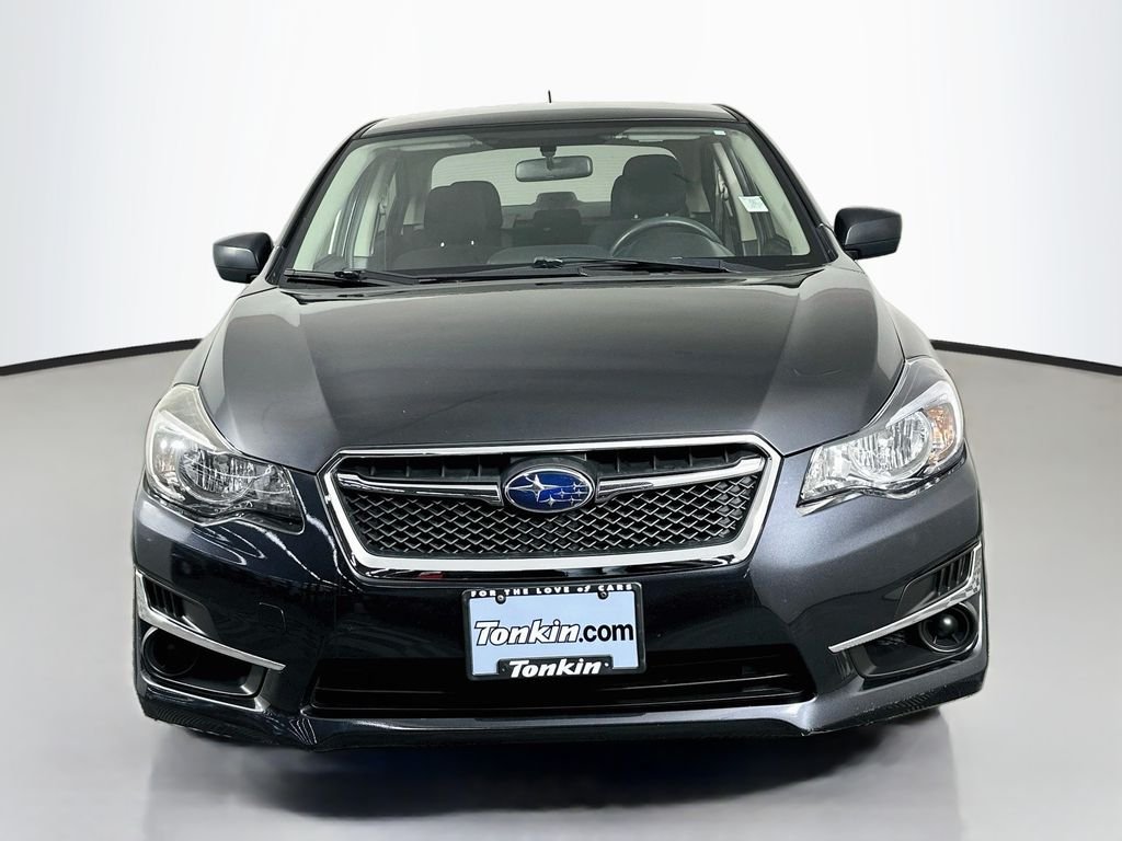 Used 2015 Dark Gray Metallic Subaru 2.0i image 3