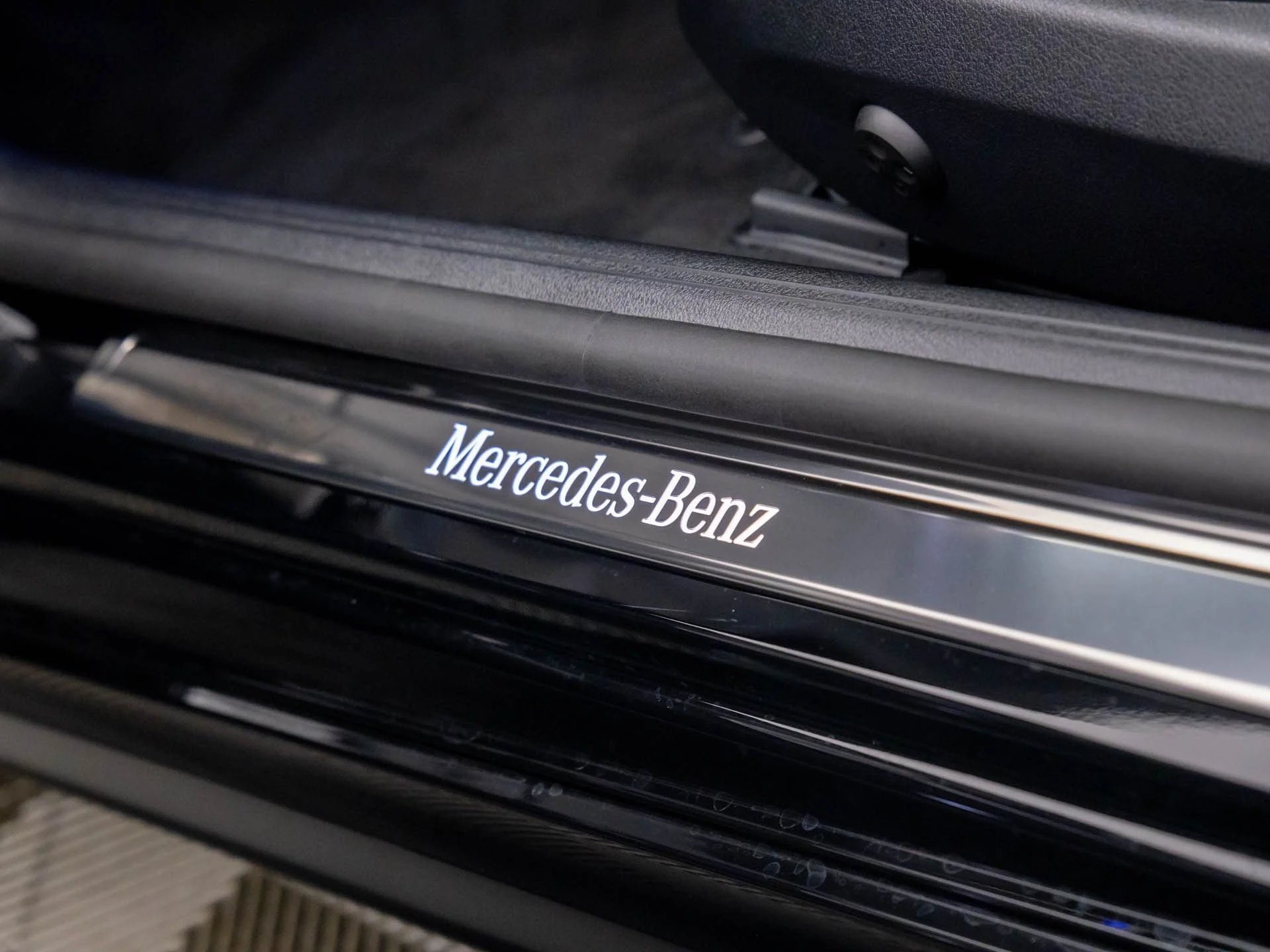 New 2026 Black Mercedes-Benz CLE 300 image 14