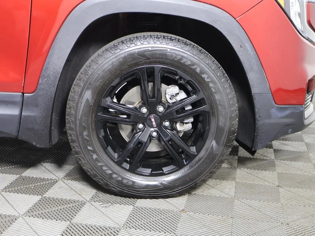 Used 2023 Volcanic Red GMC AT4 image 21