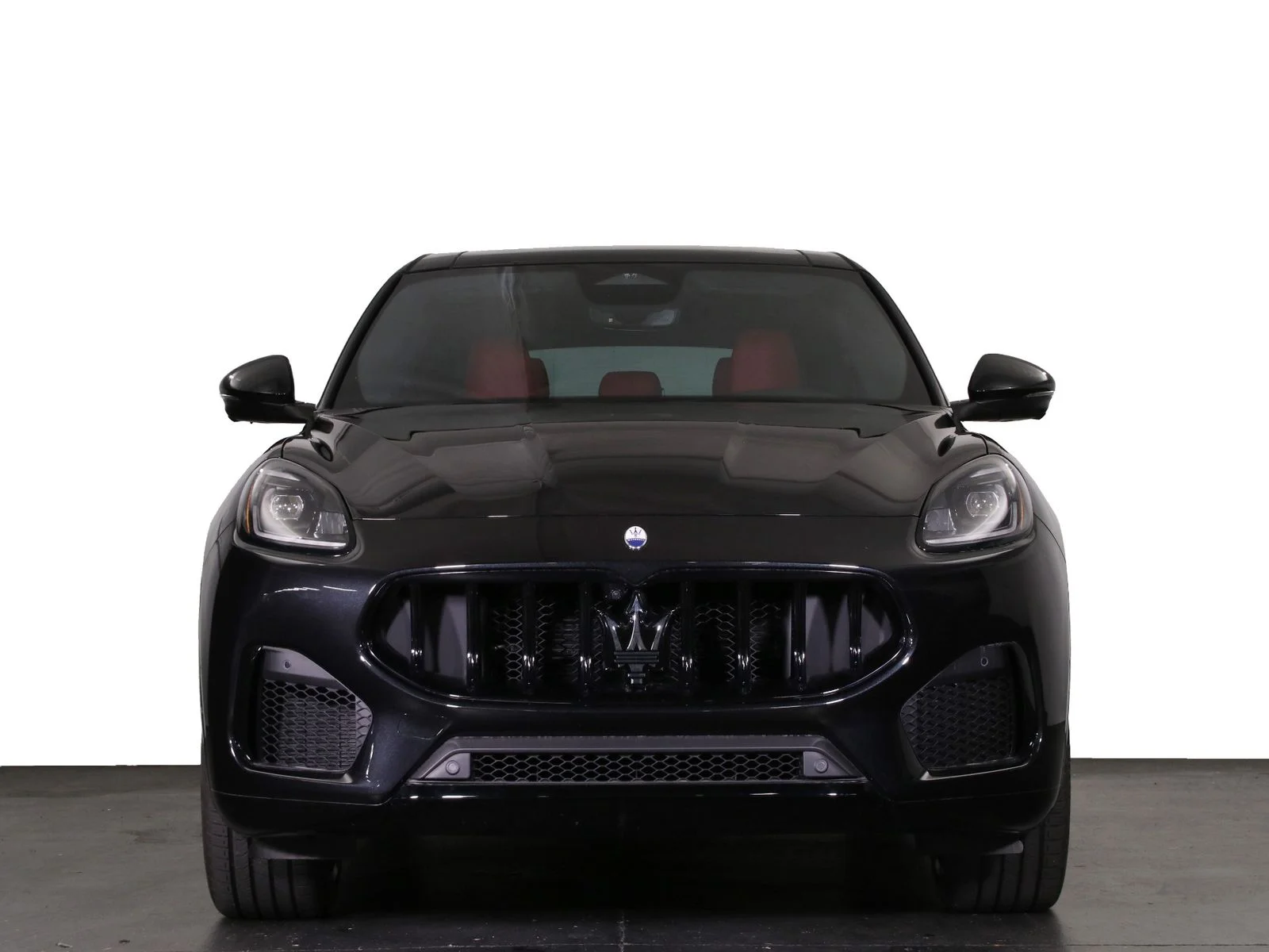 New 2025 Black Maserati  image 7