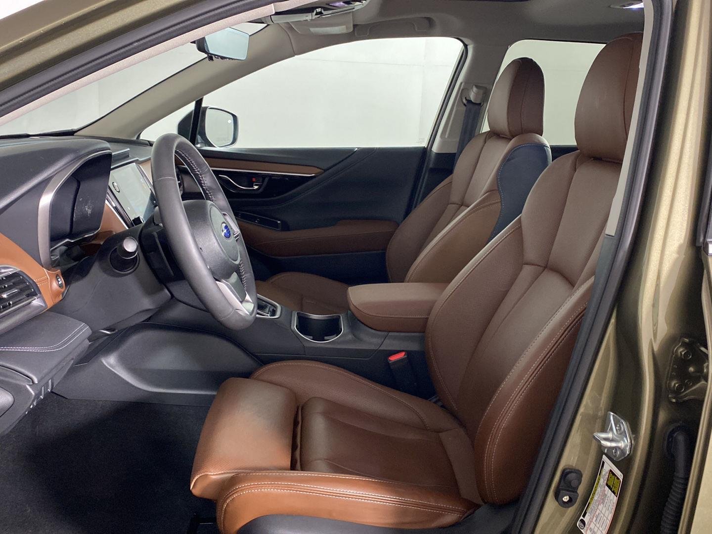 Used 2024 Autumn Green Metallic Subaru Touring image 14