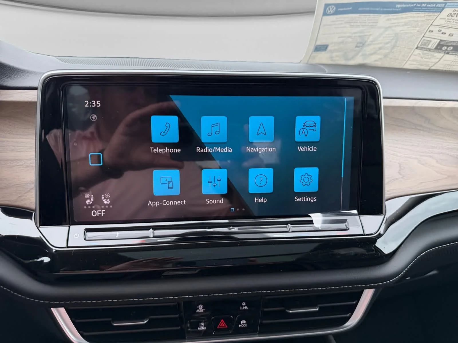 2026 Volkswagen Atlas SE w/Tech - Photo 19