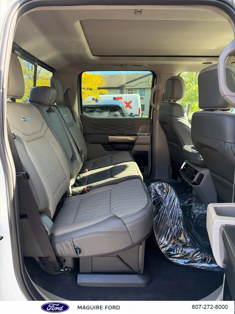 New 2026 Star White Metallic Tri-Coat Ford Platinum® image 12