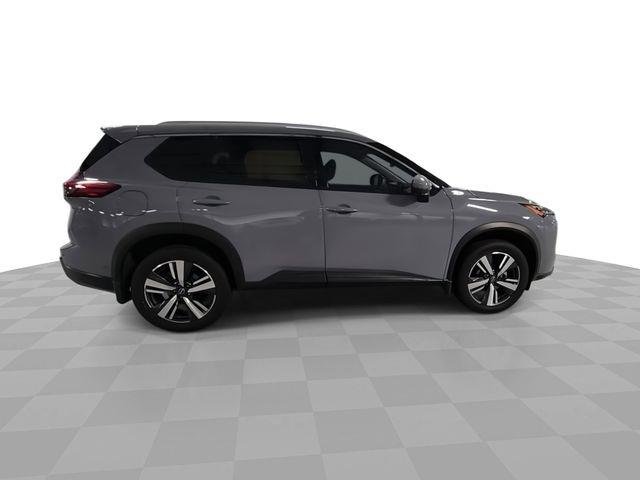 Used 2025  Nissan SL image 9
