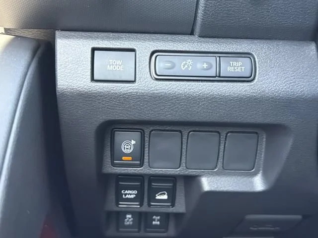Used 2024 Gray Nissan Crew Cab PRO-4X 4x4 image 25