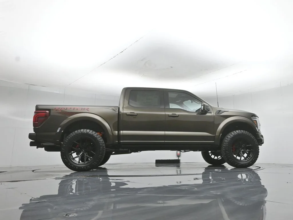 New 2026 Shelter Green Ford Raptor image 7