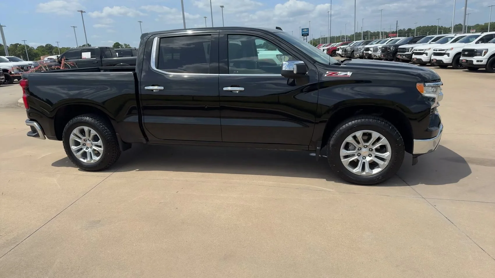 Used 2025 Black Chevrolet LTZ image 9