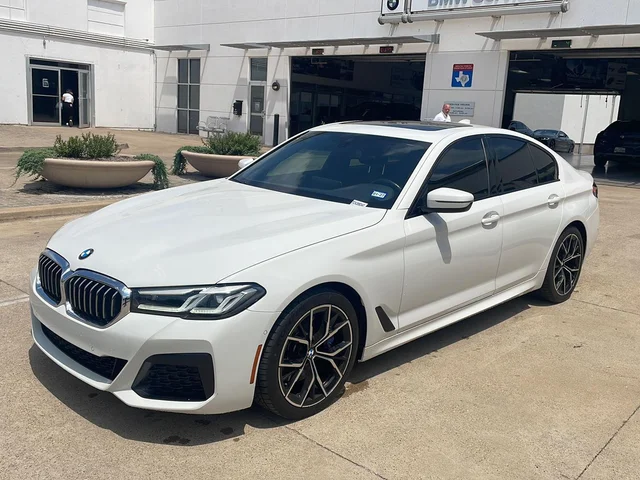 2023 BMW 5 Series 530i