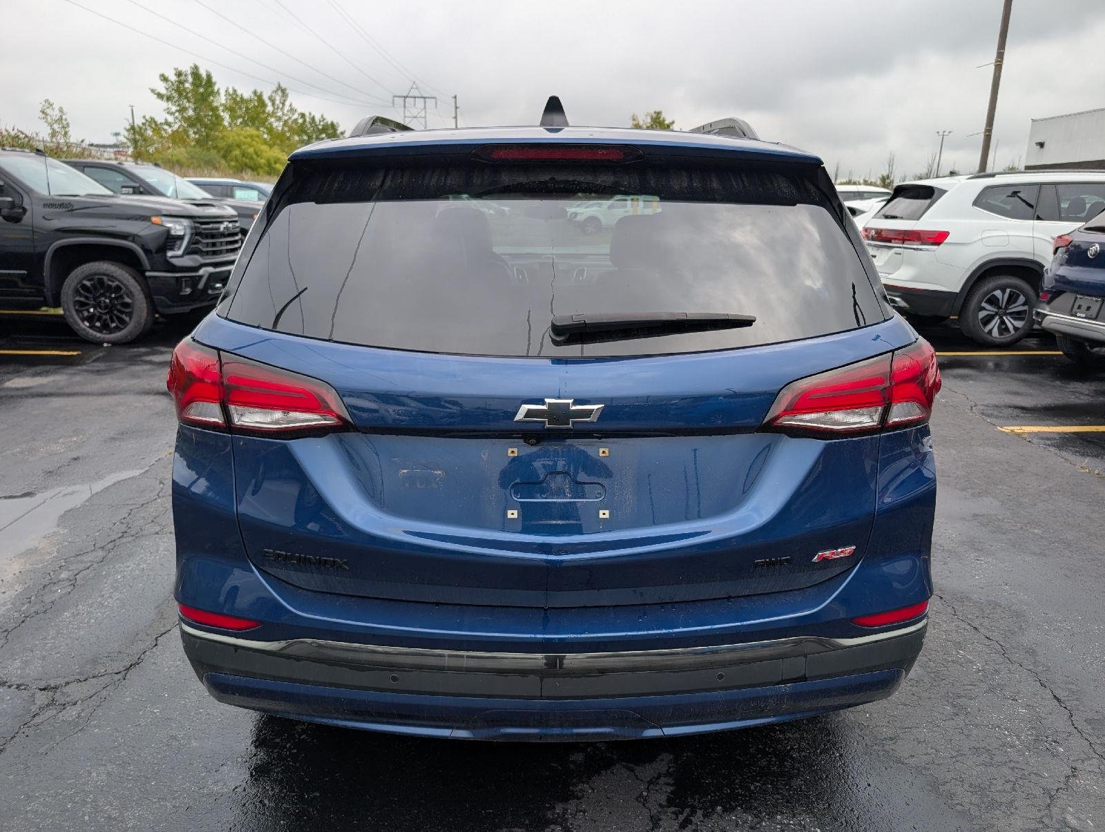 Used 2022 Blue Glow Metallic Chevrolet RS image 7