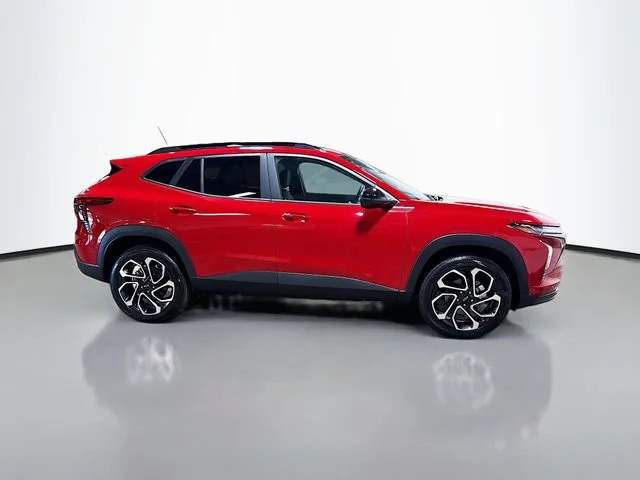 2026 Chevrolet Trax RS - Photo 6