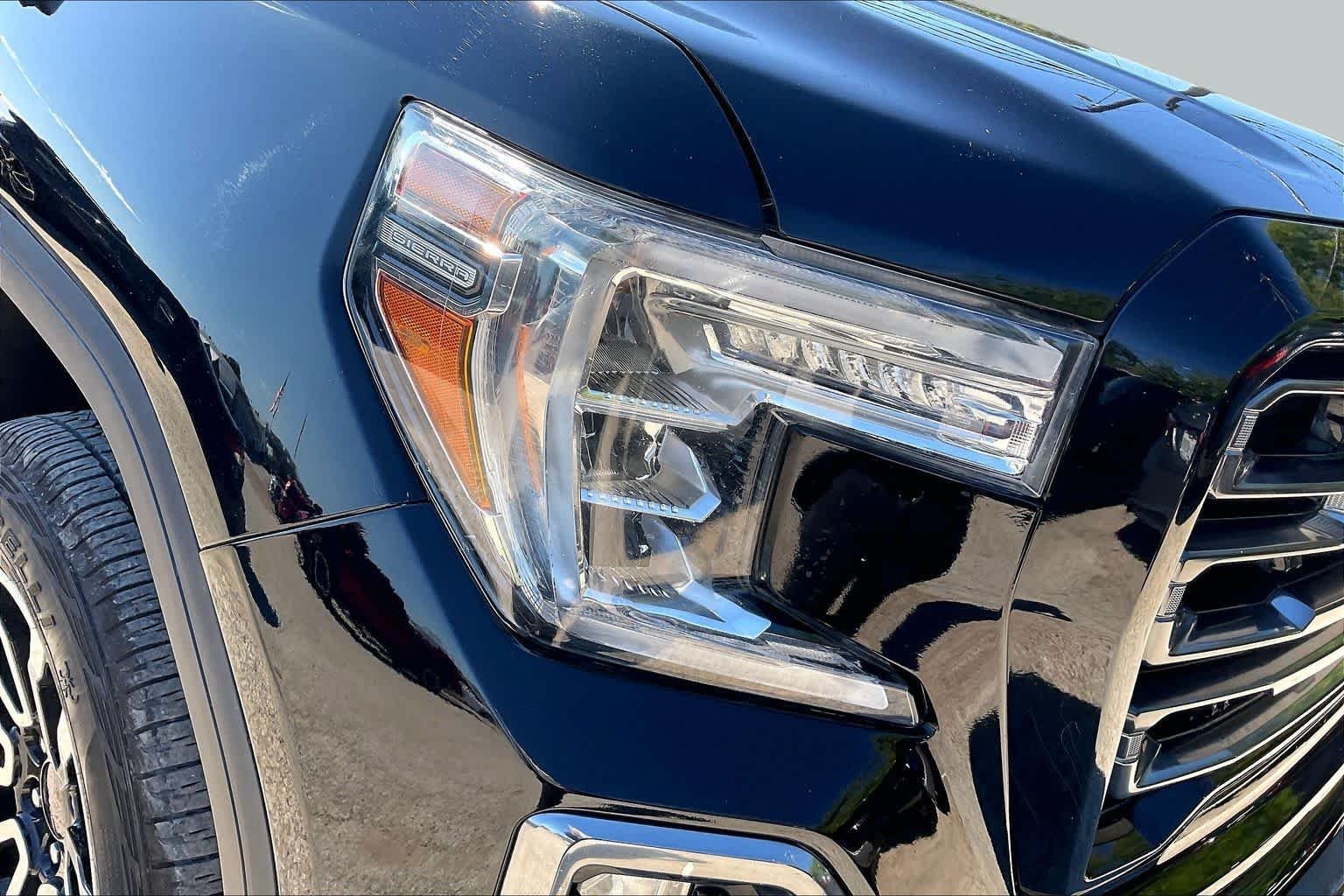 Used 2020 Onyx Black GMC AT4 image 27