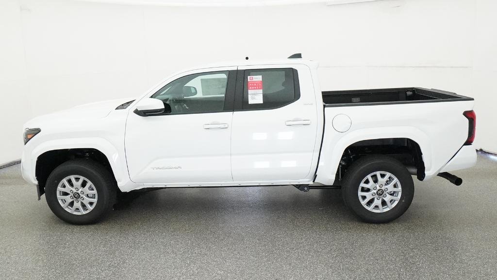 New 2026 White Toyota SR5 image 5