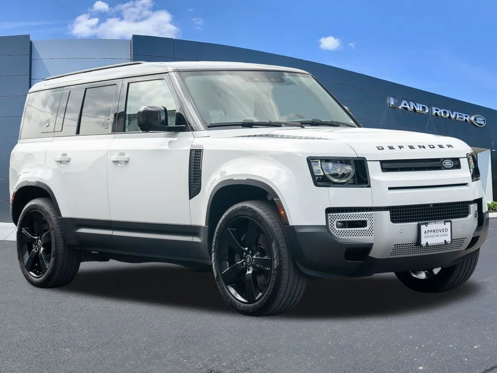 Certified Used 2024 White Land Rover S image 3