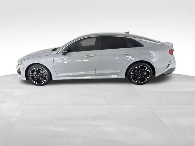 Used 2024 Gray Kia GT-Line image 5