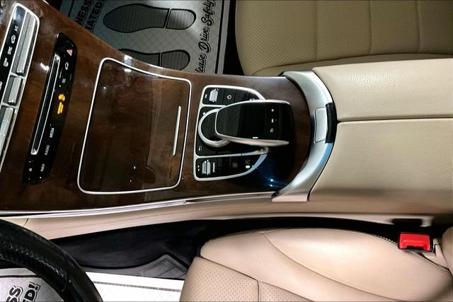 2017 Mercedes-Benz GLC GLC300 - Photo 16