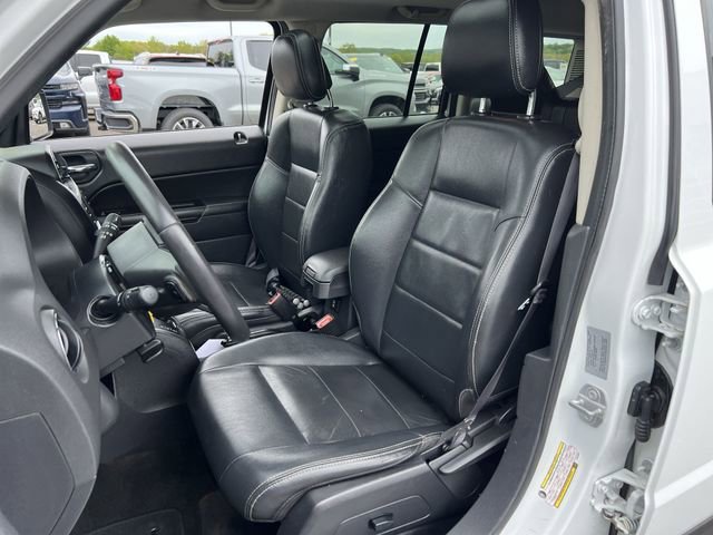 Used 2017 White Jeep High Altitude 4x4 image 16