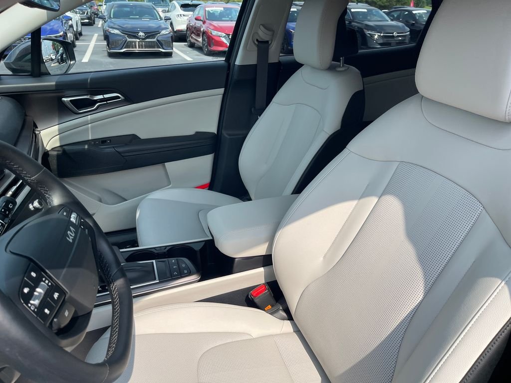 Used 2026 Gray Kia EX image 13