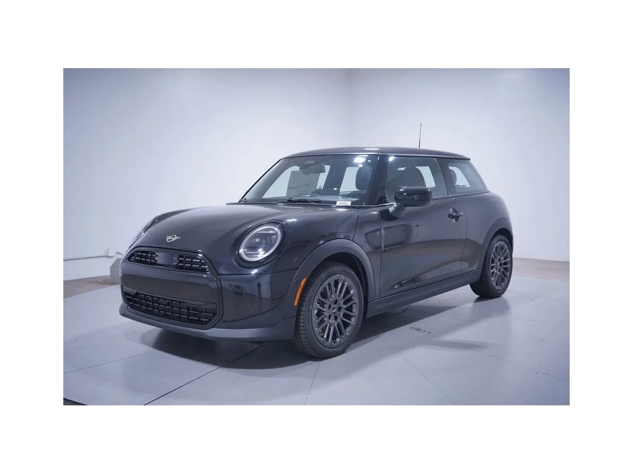 2026 MINI Hardtop's photo